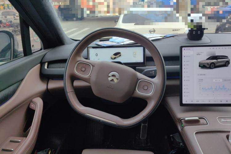 Used Nio ES8 2024 75 kWh
