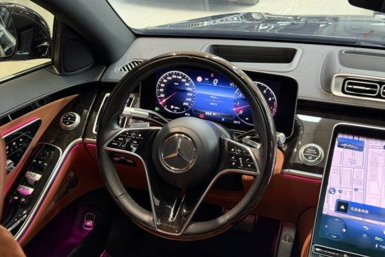 Used Mercedes-Benz Maybach S-Class 2021 S 480 4MATIC Interior 3