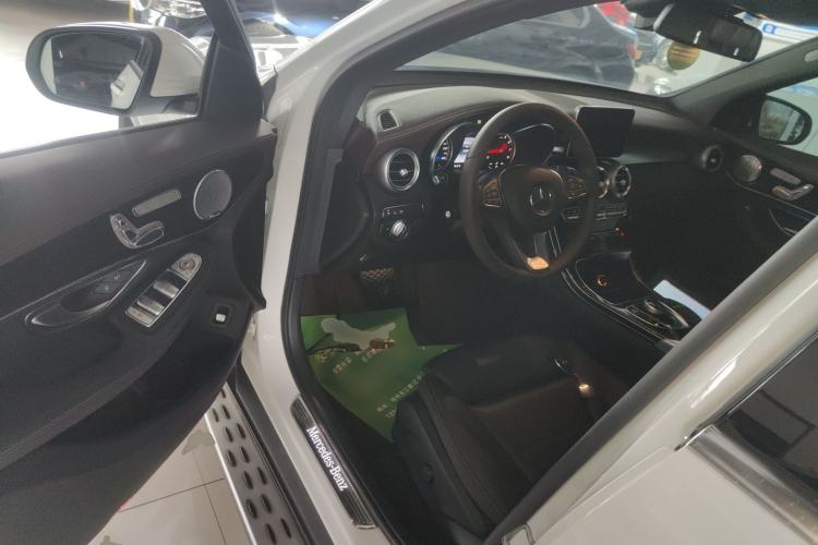 Used Mercedes-Benz GLC 2017 GLC 260 4MATIC Luxury Model Driver Seat