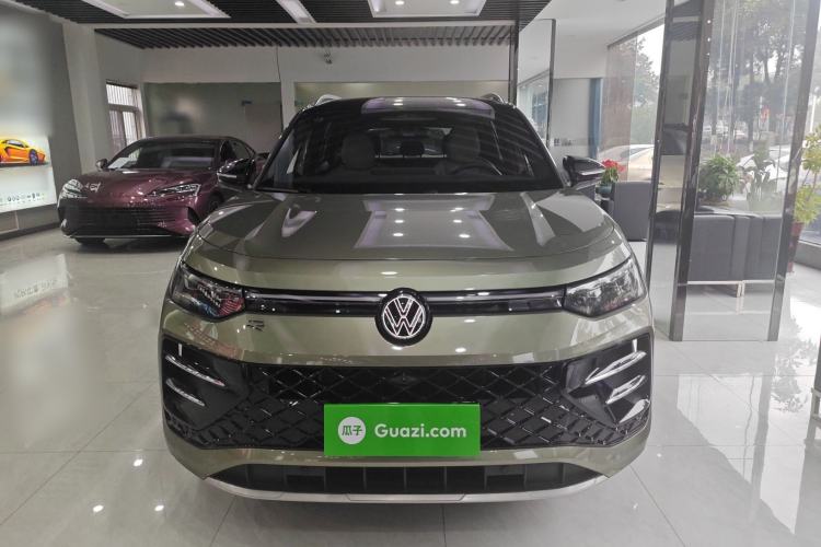 Used Volkswagen Tayron 2025 Tiguan L 380TSI 4Motion Luxury
