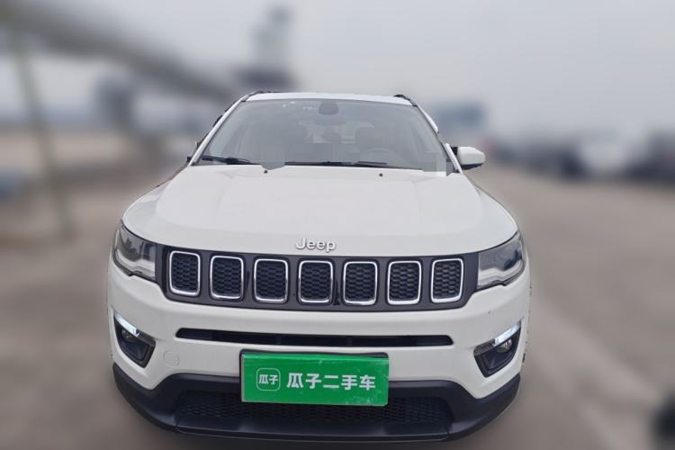 Used Jeep Compass 2017 200T Automatic Family Edition
