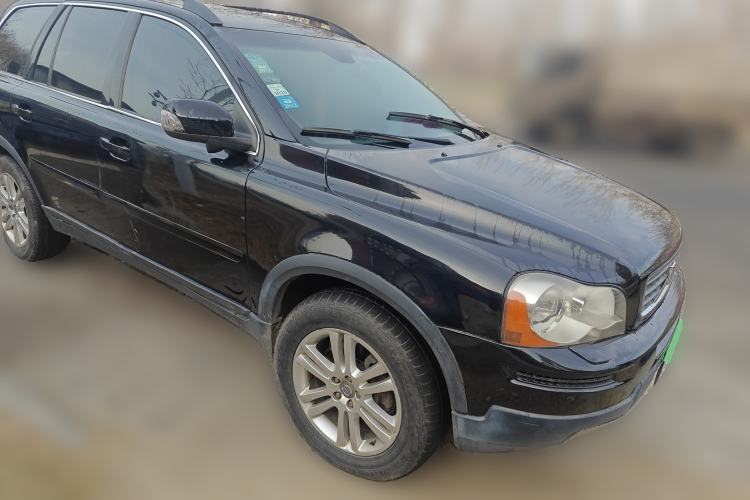 Used Volvo XC90 2007 2.5T AWD Front Right 45 Deg