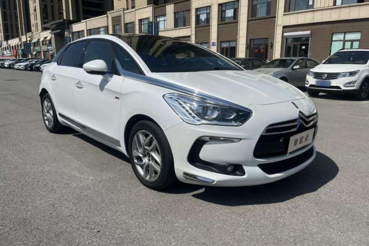 Used DS 5 2014 1.6T Elegant Edition THP200