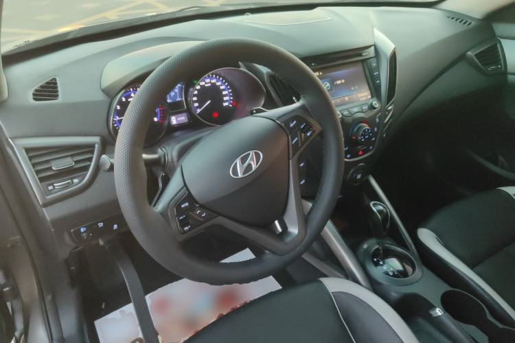 Used Hyundai Veloster 2012 1.6T Automatic Luxury Edition