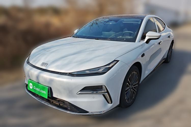 Used Geely Galaxy Galaxy 8 2025 130km EM-i Prestige Edition