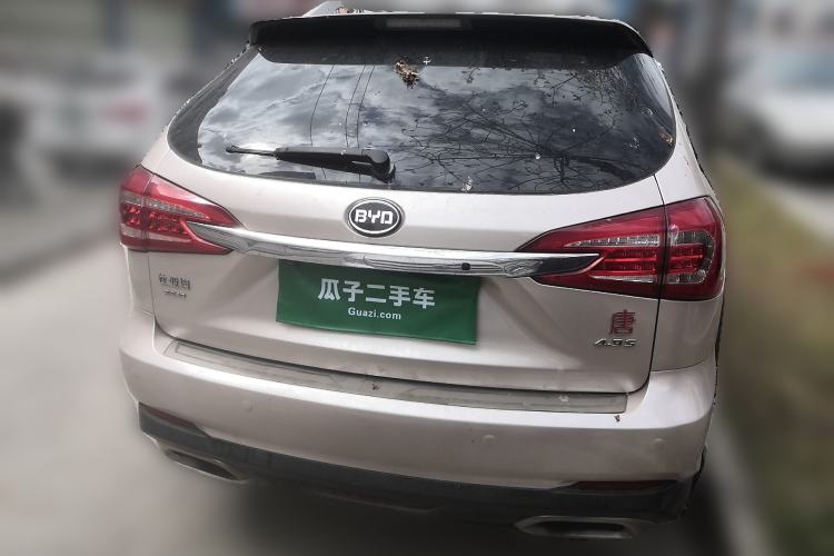 Used BYD Tang New Energy 2015 2.0T Four-Wheel-Drive Flagship Model Rear