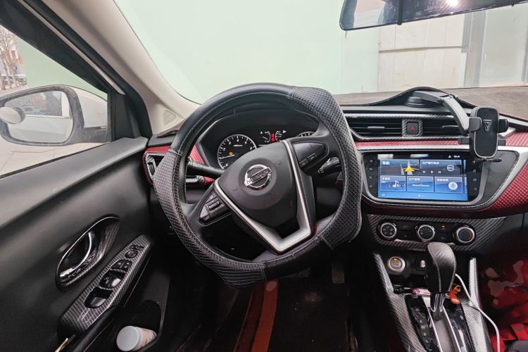 Used Nissan Lannia 2019 1.6L CVT Smart Connect Smart Cool Version China V Standard Steering Wheel