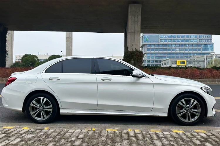 Used Mercedes-Benz C-Class 2017 Facelift C 200 L Sport Edition
