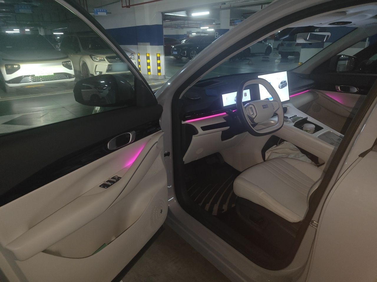 Geely Galaxy E5 2024 530 km Exploration+ Version — снимка 13