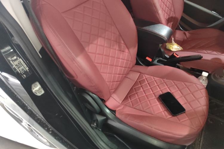 Used smart fortwo 2018 1.0L 52kW Hardtop Passion Edition China V Standard Right Front Seat