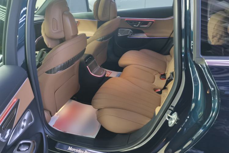 Used Mercedes-Benz E-Class 2024 E 300 L Luxury Model
