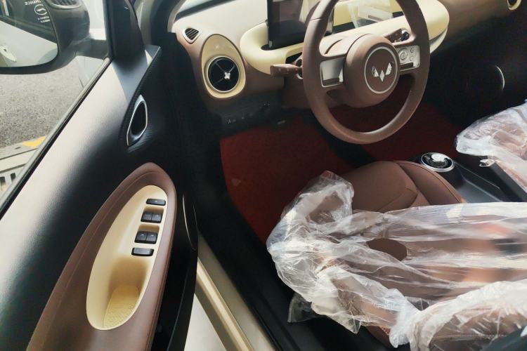 Used Wuling Bingo 2025 203km Light Edition Driver Seat