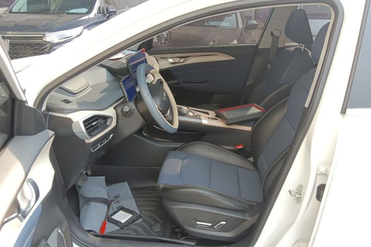 Used Geometry A 2022 Pro 430KM Green Apple Halo