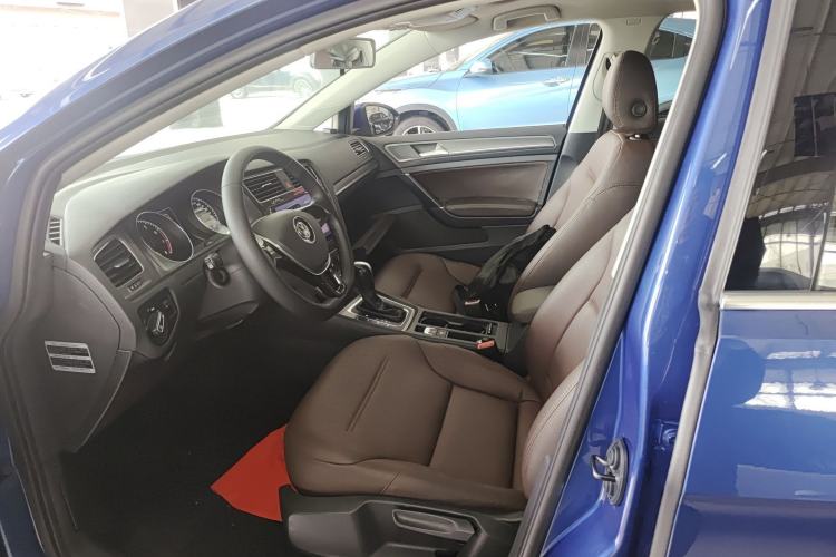 Used Volkswagen Golf 2014 1.4TSI Automatic Comfort Model Left Front Seat