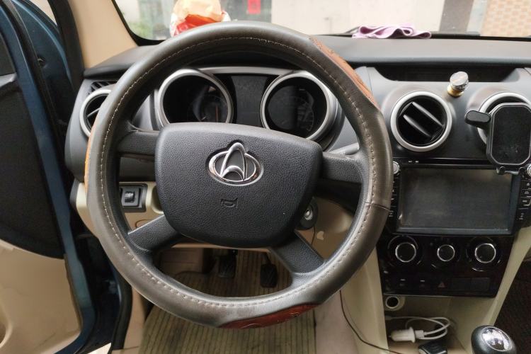 Used CHANGAN KAICHENG Ounuo S 2013 1.5L Elite Model Steering Wheel