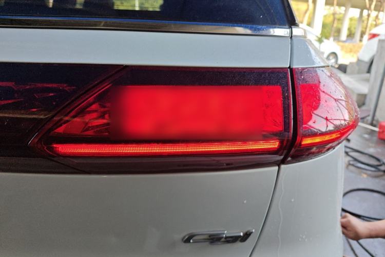 Used XPeng G3 2021 G3i 520N Right Rear Taillight