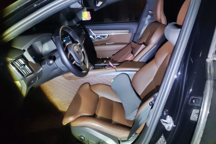 Used Volvo S90 2023 B5 Zhiyuan Luxury Edition