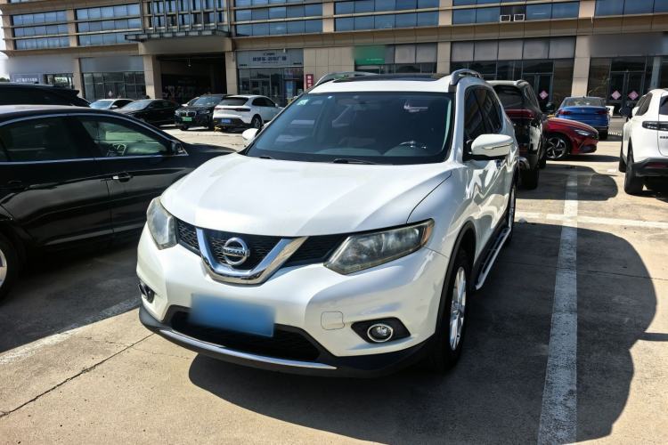 Used Nissan X-Trail 2015 2.0L CVT Comfort MAX Edition 2WD

