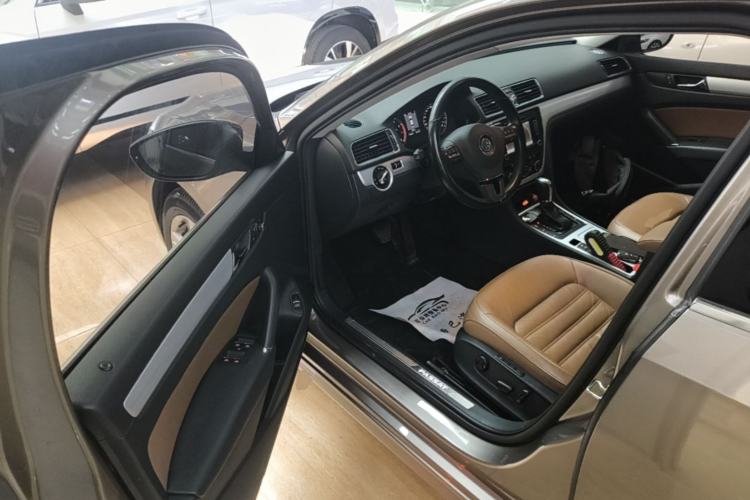 Used Volkswagen Passat 2015 1.8TSI DSG Prestige Edition
