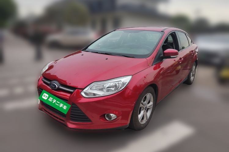 Used Ford Focus 2012 Sedan 1.6L Automatic Fashion Edition