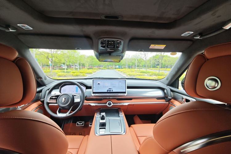 Used Tank 700 New Energy 2024 Hi4-T Extreme Edition Audio And AC Panel