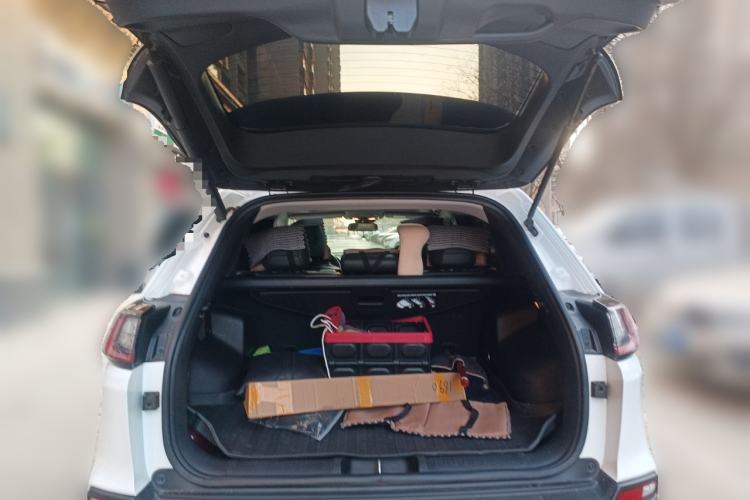 Used Jeep Cherokee 2019 2.0T Four-Wheel Drive Explorer Edition China VI Emission Standard