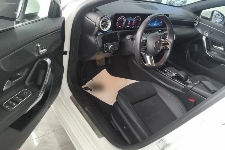 Used Mercedes-Benz A-Class 2024 A 200 L Fashion Model