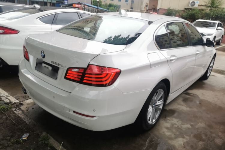 Used BMW 5 Series 2014 520Li Elegant Model
