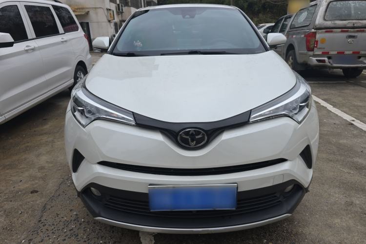 Used Toyota IZOA 2018 2.0L Yichi Version China VI Standard