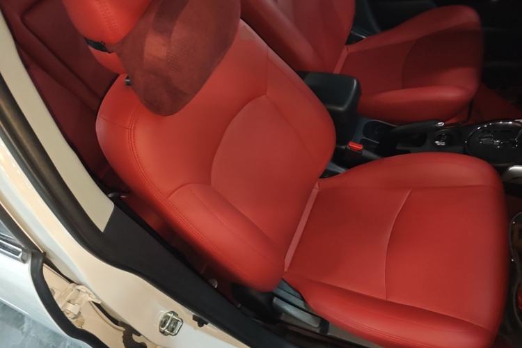 Used Mitsubishi ASX 2013 2.0L CVT Two-Wheel Drive Elite Edition
