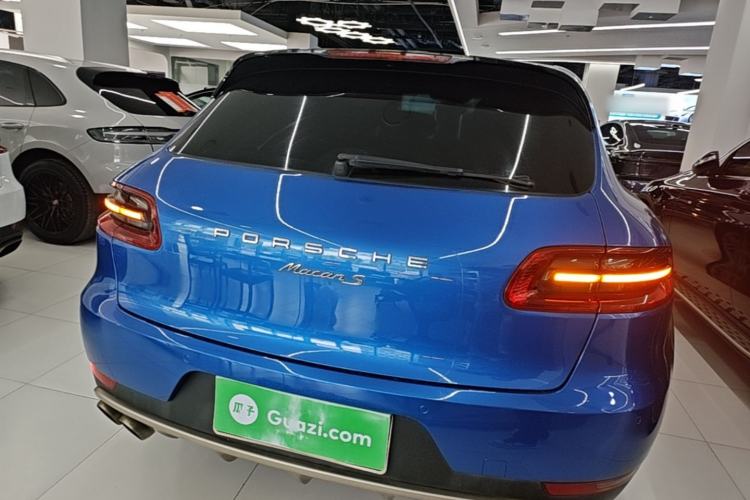 Used Porsche Macan 2017 Macan 2.0T Rear