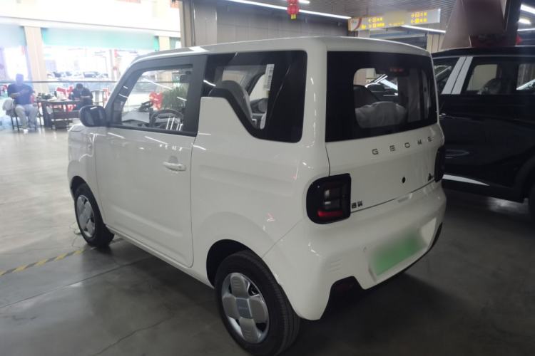 Used Geely Galaxy Panda 2024 Panda Mini 200km Endurance Bear