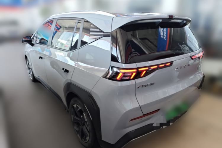 Used AION Y 2022 80 Ultra-Long Range Edition Rear Left 45 Deg