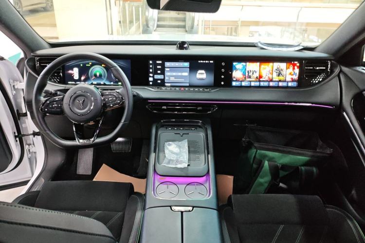 Used VOYAH FREE 2025 318 318 km Rear-Drive Touring Edition
