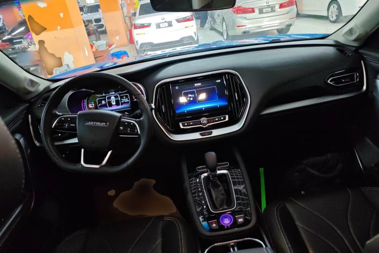 Used JETOUR X70 2018 1.5T Automatic YueXing Edition Center Console