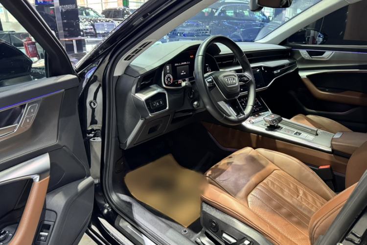 Used Audi A6L 2023 Revised 45 TFSI Prestige Elegant Edition
