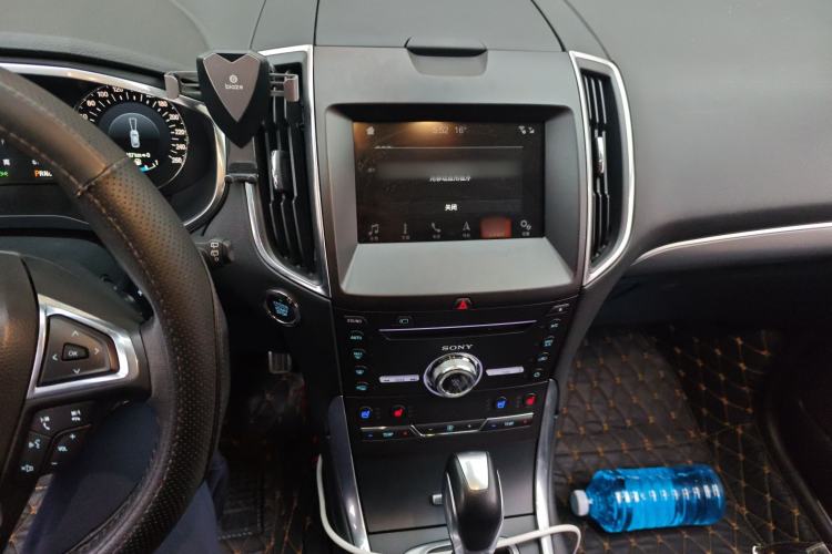 Used Ford Edge 2018 EcoBoost 245 4x4 Titanium Plus 7-Seater China V Standard Audio And AC Panel