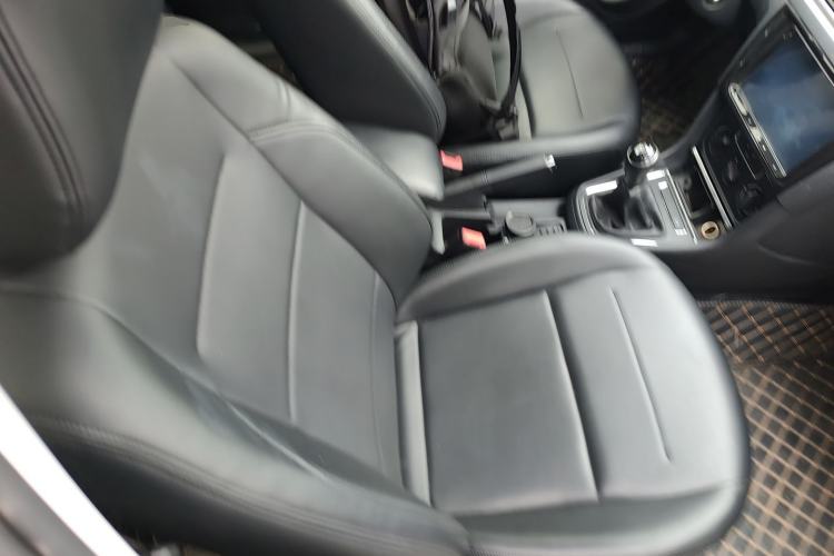 Used Volkswagen Bora 2018 1.5L Manual Fashion Model
