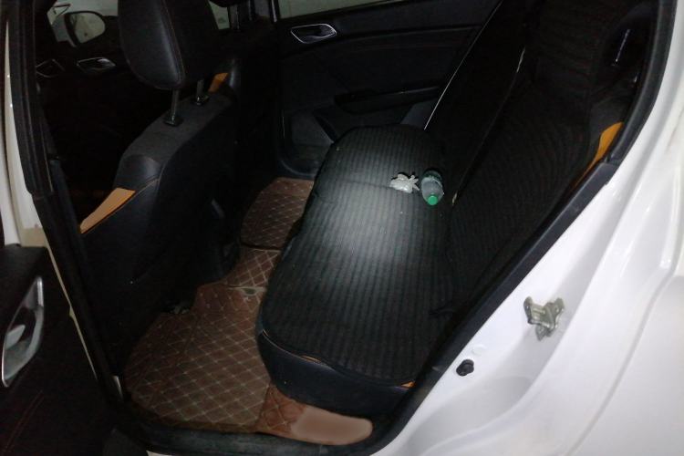 Used Baojun 310 2017 1.5L Automatic Fashion Model