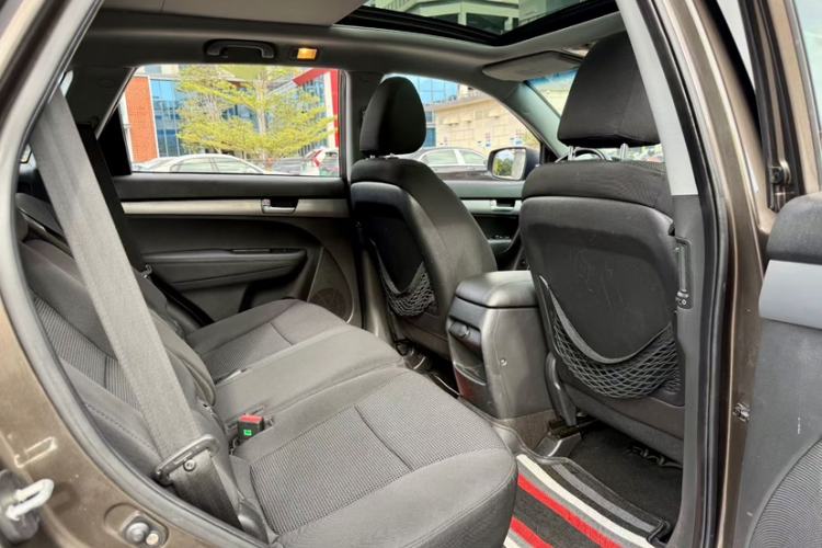 Used Kia Sorento 2013 2.2T 5-Seater Diesel Comfort Edition
