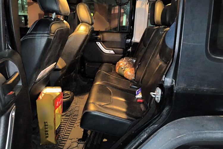 Used Jeep Wrangler 2017 3.0L Sahara Four-Door Comfort Edition