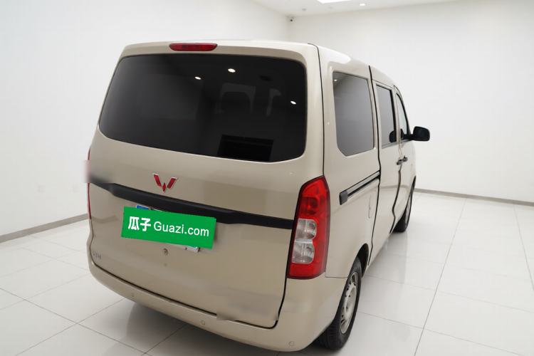 Used Wuling Hongguang V 2021 1.5L Jingqu Version LAR