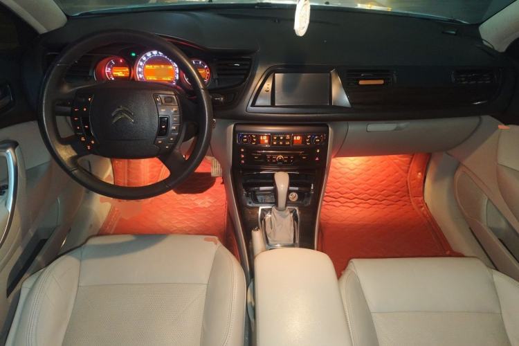 Used Citroen C5 2013 2.3L Automatic Zunyu Model
