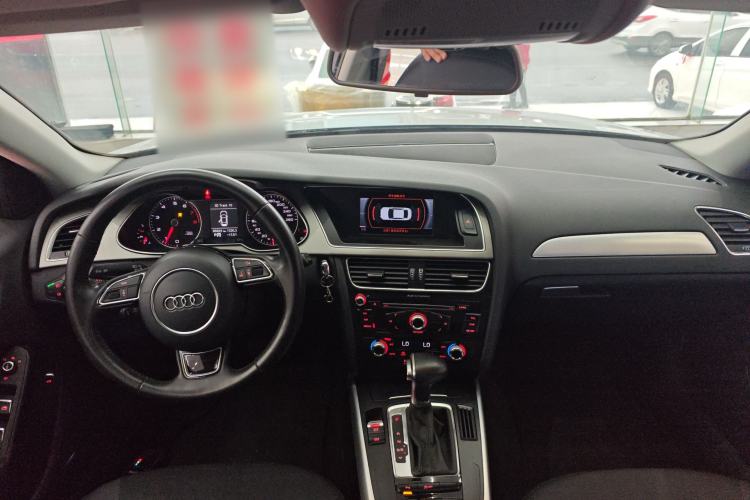 Used Audi A4L 2013 35 TFSI Automatic Standard Model
