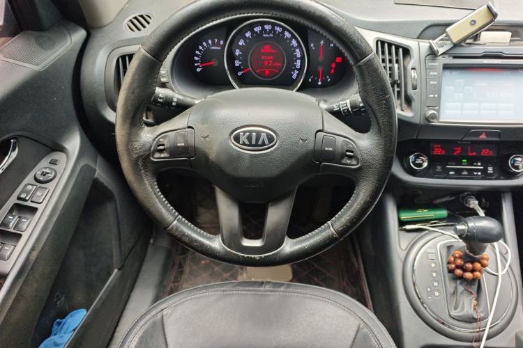 Used Kia Sportage R 2012 2.0L Automatic Two-Wheel Drive NAVI Steering Wheel