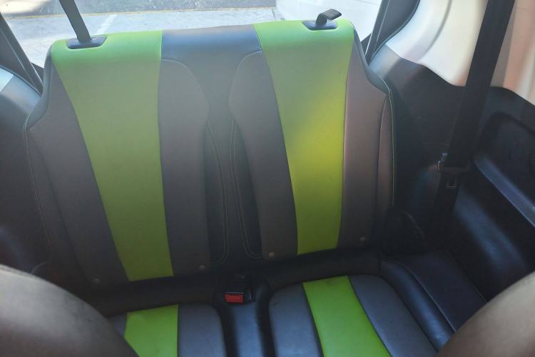 Used Roewe Clever 2021 302 km New Four-Seater Super-Efficient Version