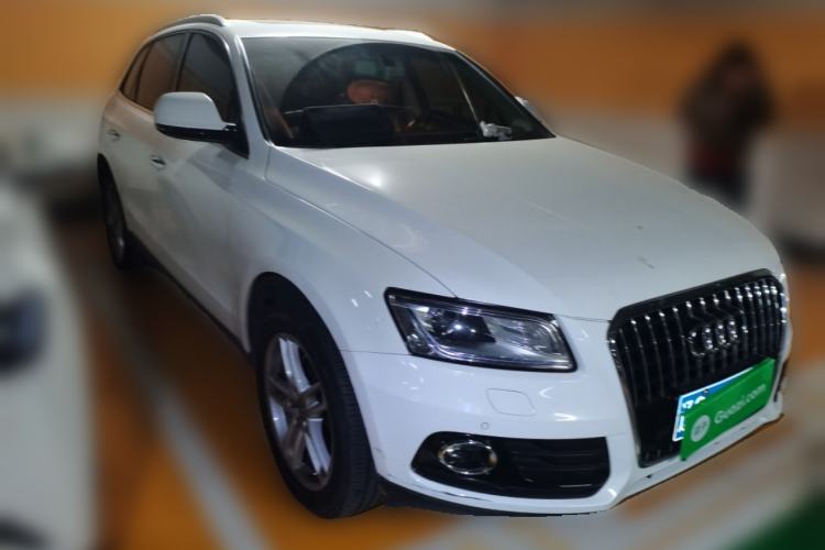 Used Audi Q5 2017 40 TFSI Comfort Model
