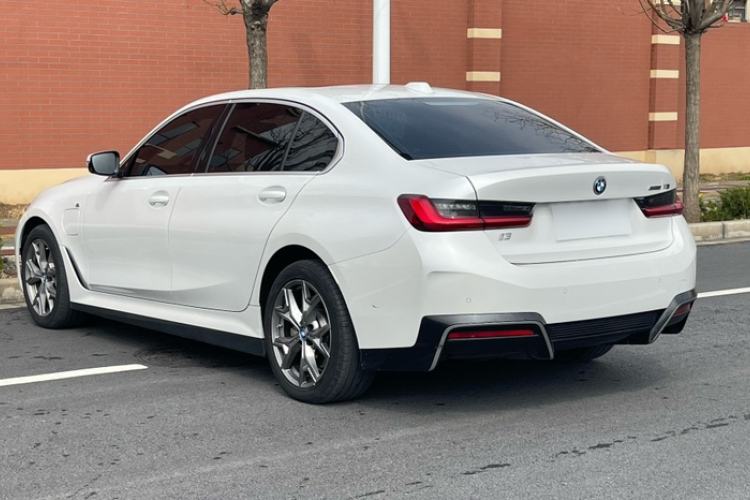 Used BMW i3 2024 eDrive 35 L
