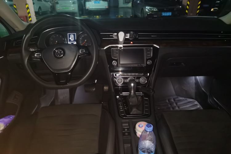 Used Volkswagen Magotan 2017 330TSI DSG Luxury Model