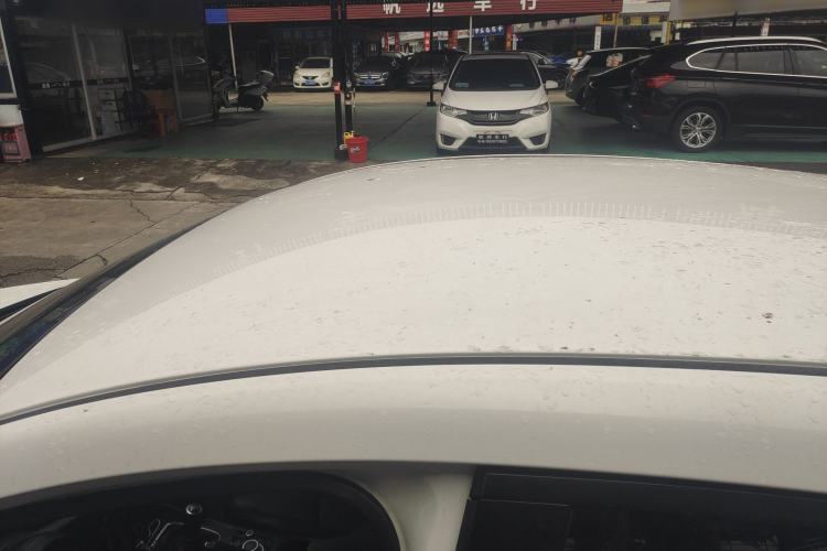 Used Mazda 3 Axela 2017 Hatchback 1.5L Manual Comfort Edition China V Roof